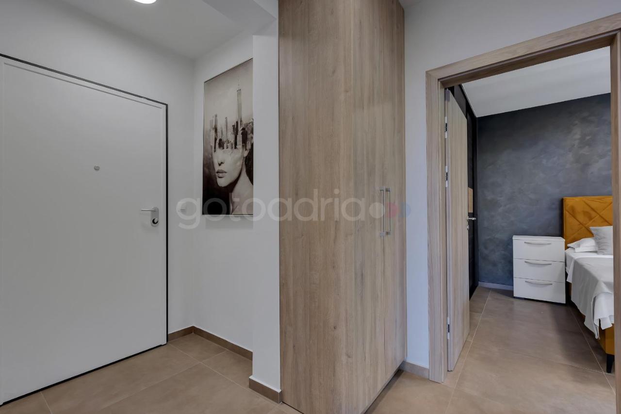 Luxury Seaview Apt Luki - Free Parking Makarska Dış mekan fotoğraf